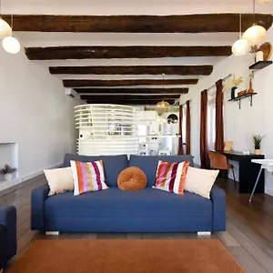 loft-vieux-port.fr-provencehotel.com/