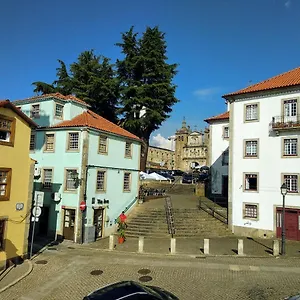 https://escadinhas-da-se.hotelscoimbra.com